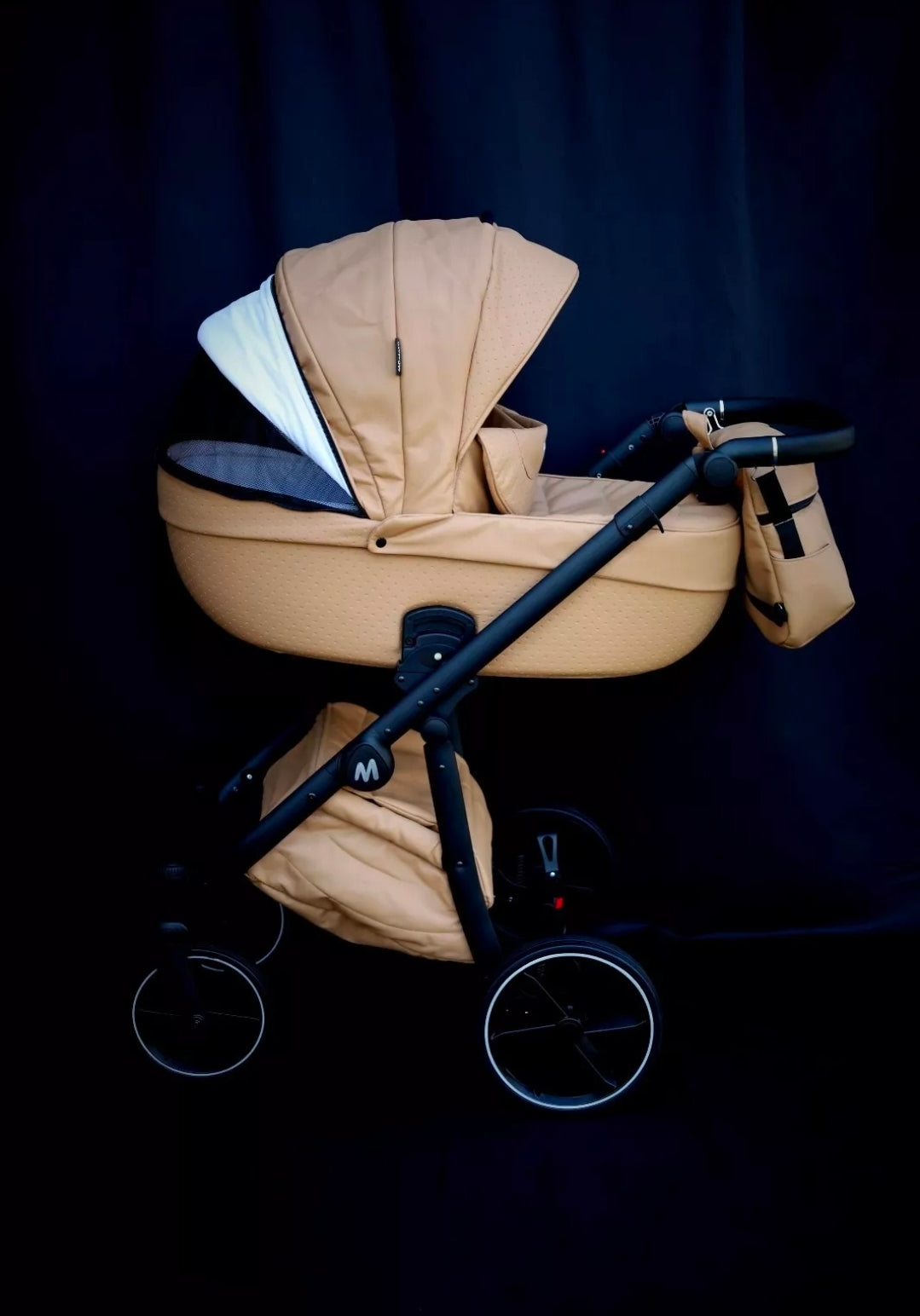 MOMMO FANTASY Kinderwagen 2in1/3in1/4in1 Öko-Leder /Autositz