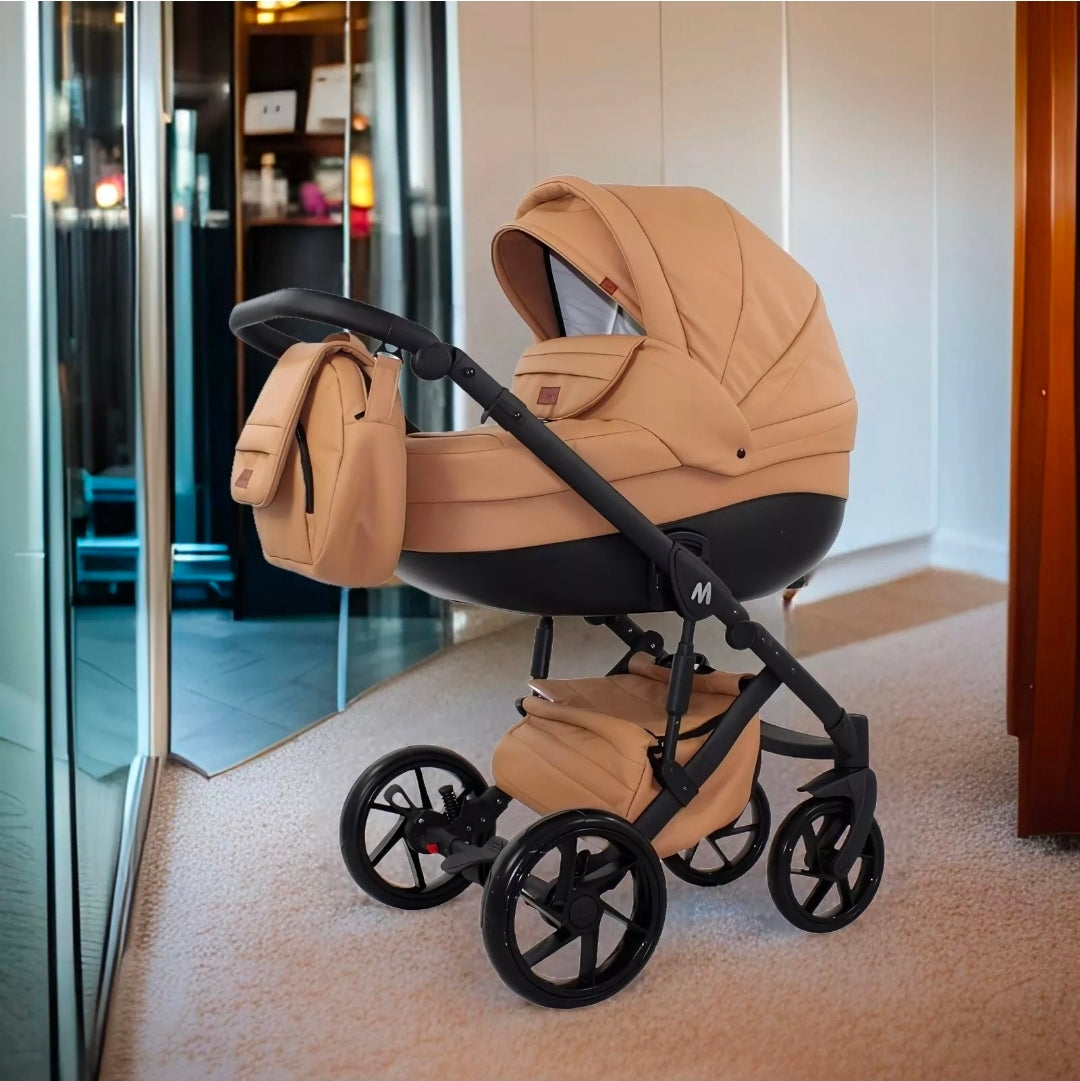 MOMMO AAA Kinderwagen 3in1 Öko-Leder – Cosmo I-Size-Sitz Karamel